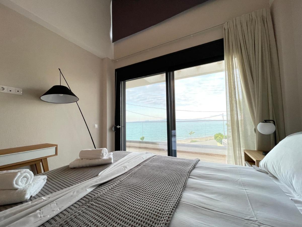 Villa Oleandra By The Sea Polychrono Exterior photo